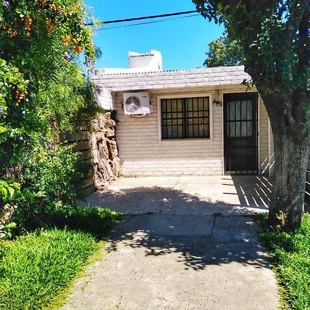 Апартаменты Apartamento Monoambiente Independiente En Salto Ciudad Экстерьер фото