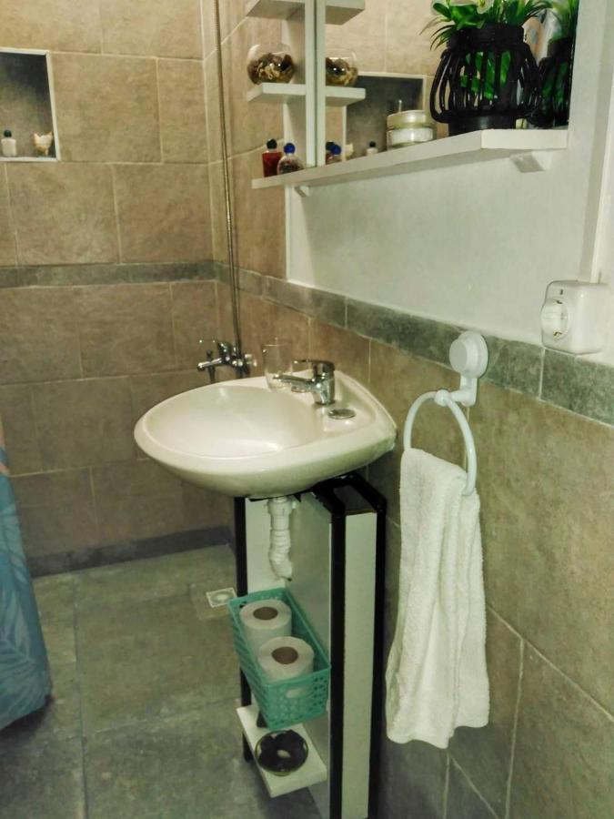 Апартаменты Apartamento Monoambiente Independiente En Salto Ciudad Экстерьер фото