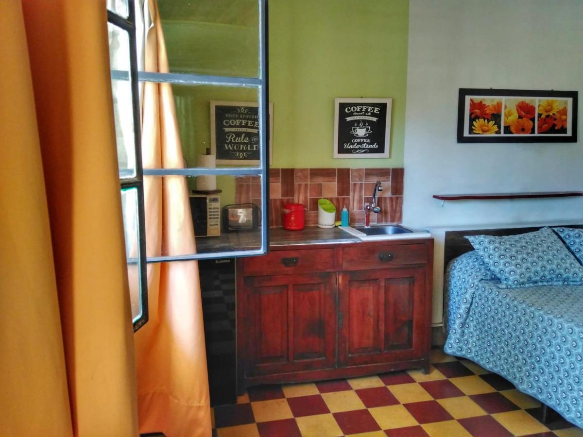 Апартаменты Apartamento Monoambiente Independiente En Salto Ciudad Экстерьер фото