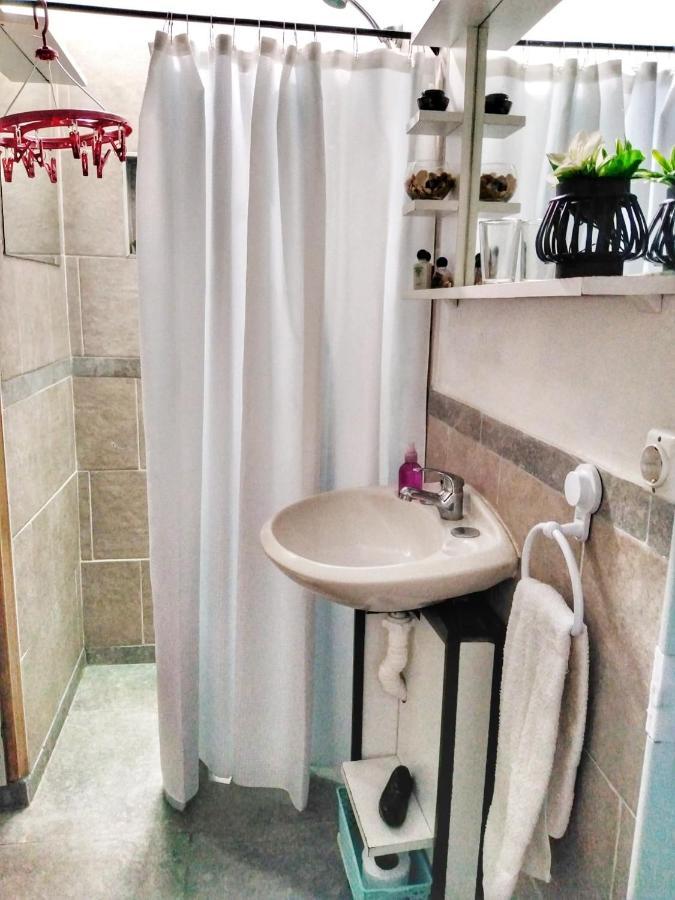 Апартаменты Apartamento Monoambiente Independiente En Salto Ciudad Экстерьер фото