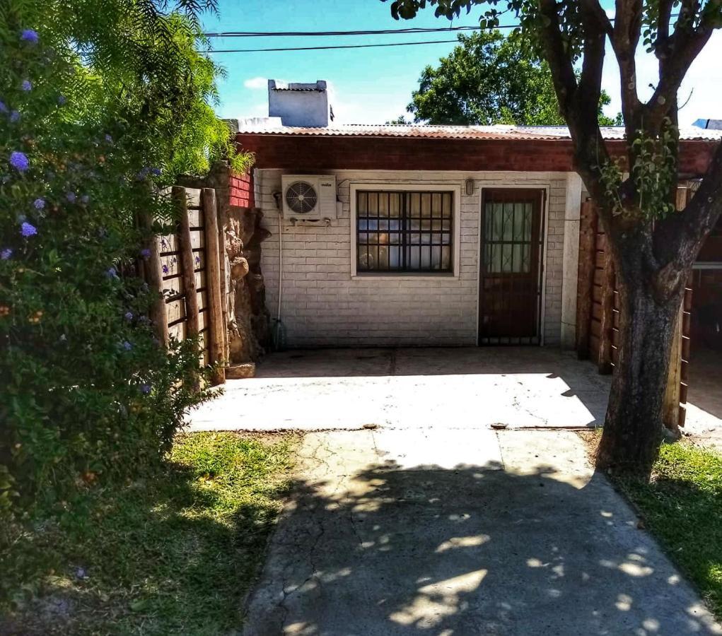 Апартаменты Apartamento Monoambiente Independiente En Salto Ciudad Экстерьер фото